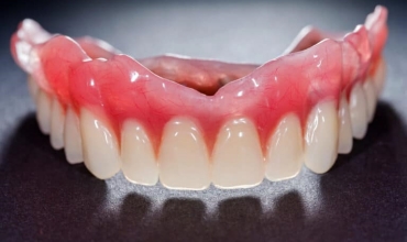 Immediate Dentures Clinic in Greater Noida